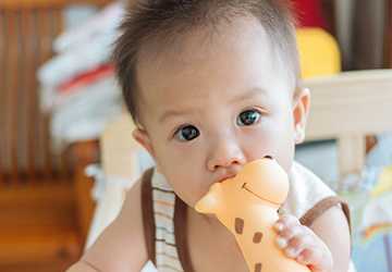 Top 10 Essential Items for Newborn Care