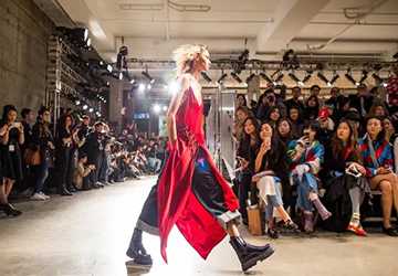 When Does High-End Fashion Go on Sale