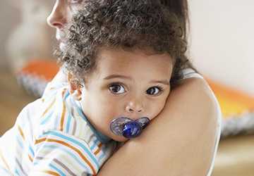 When to Acquaint a Pacifier with Your Child