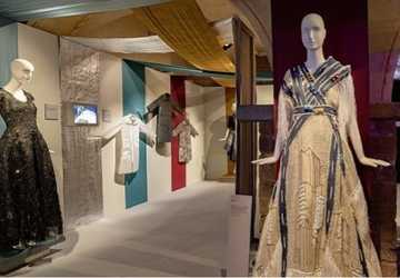Top 10 Fashion Museums to Visit Around the World